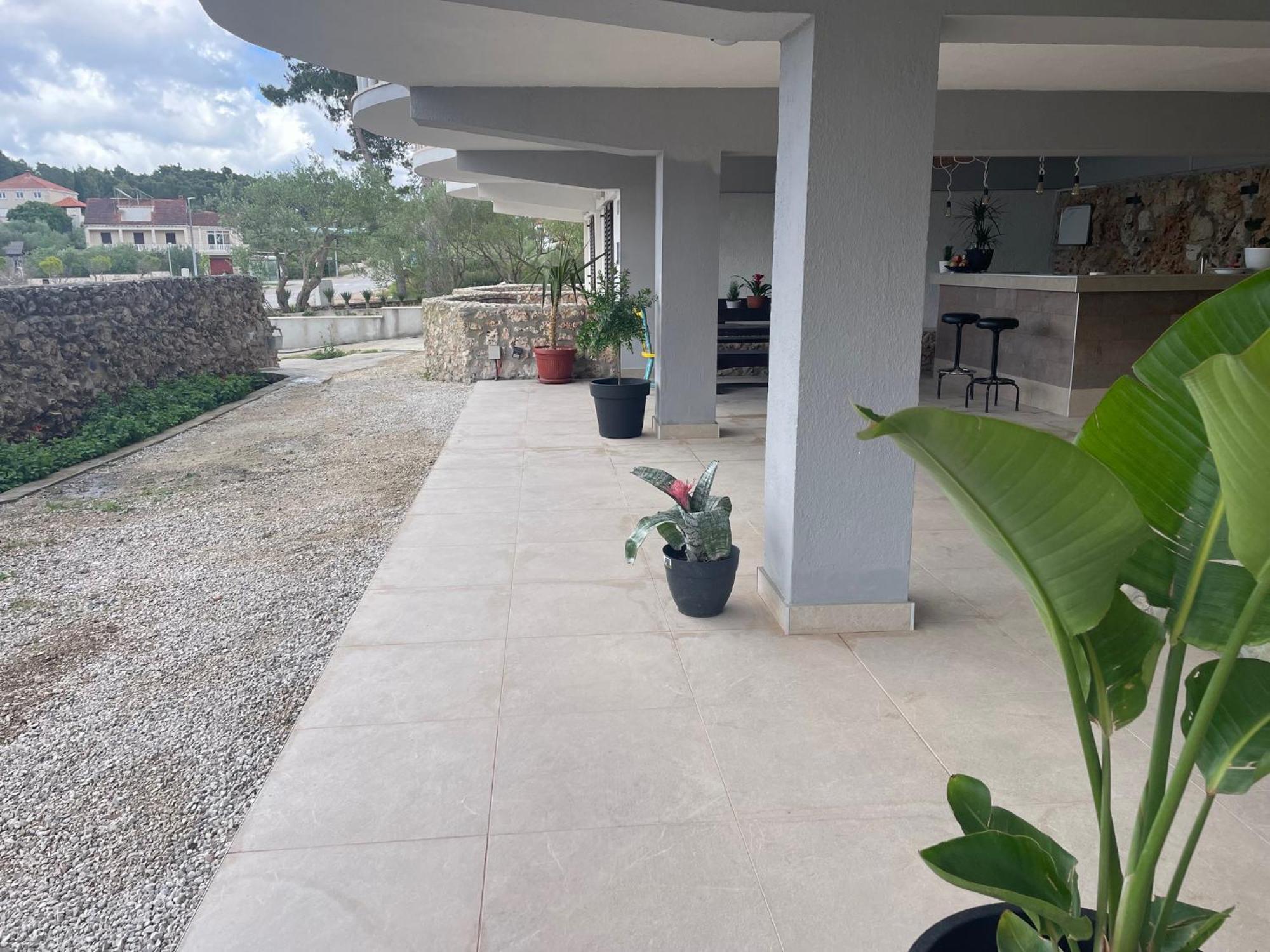 Apartments Ana By The Sea Lumbarda Exterior photo